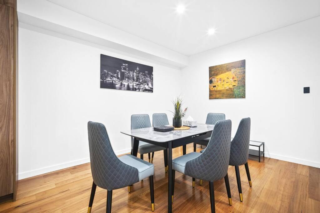Luxury Retreat & Spacious 4br House In Willoughby * Sydney